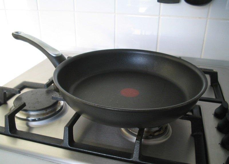 5 вещей, которые важно знать о сковородках и кастрюлях, но о которых вы наверняка не знали