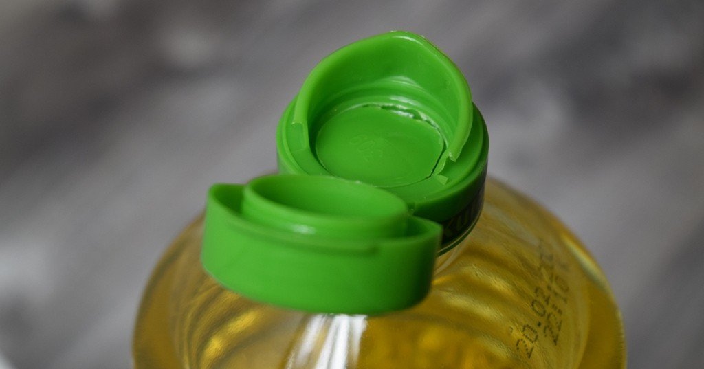 Хозяйки ошибаются, когда выбрасывают пробку от бутылки с маслом