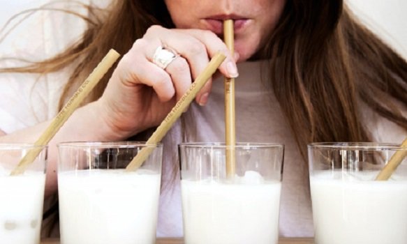 Какой вред молоко с медом может нанести здоровью
